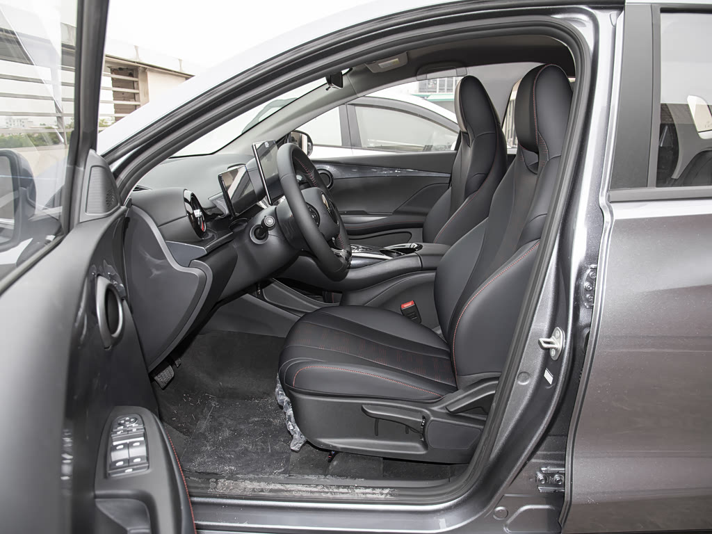 2024 BYD e2 Image 15